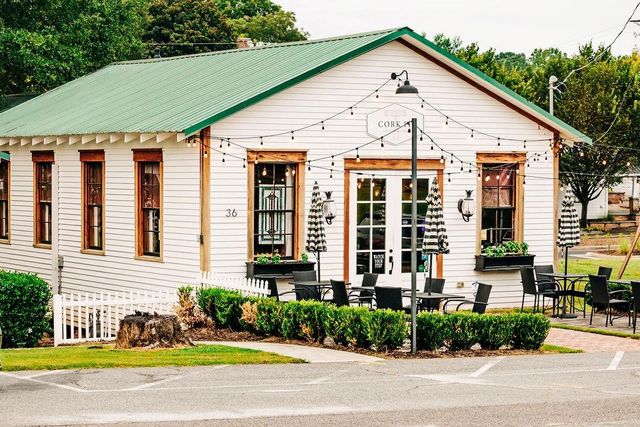 620 Winding Rose Drive, Hoschton, GA 30548