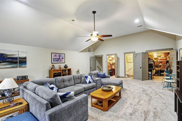 548 Strudwick Dr, Goodlettsville, TN 37072