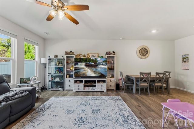 2629 Ruby Dixon Crossing Drive, Gastonia, NC 28056