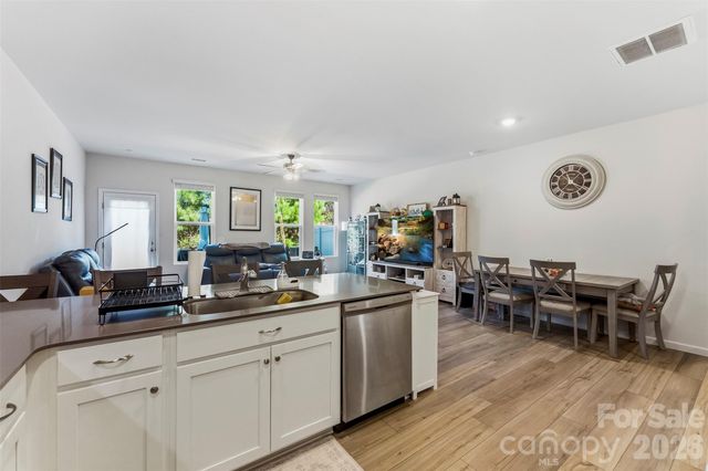 2629 Ruby Dixon Crossing Drive, Gastonia, NC 28056