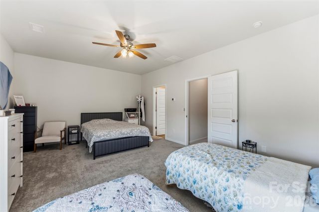 2629 Ruby Dixon Crossing Drive, Gastonia, NC 28056