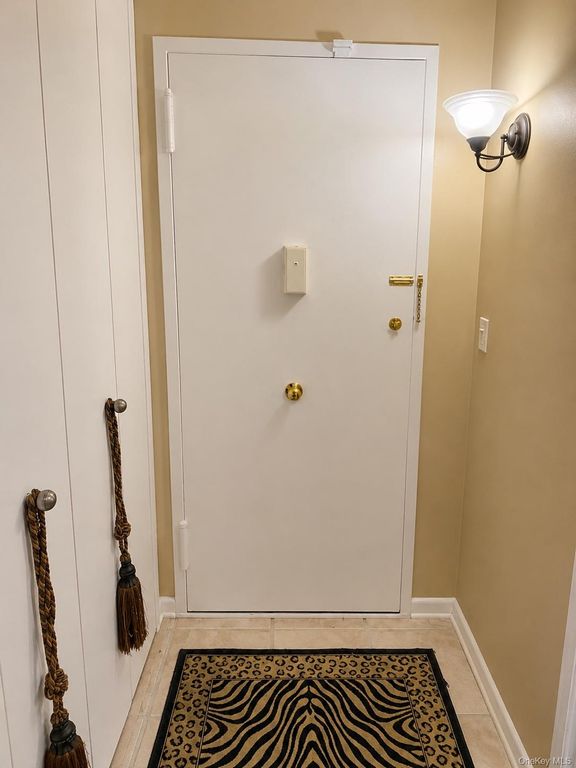 200 High Point Drive PH 8, Hartsdale, NY 10530 — photo 4