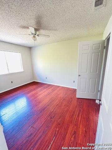 6321 Waddesdon Wood, San Antonio, TX 78233
