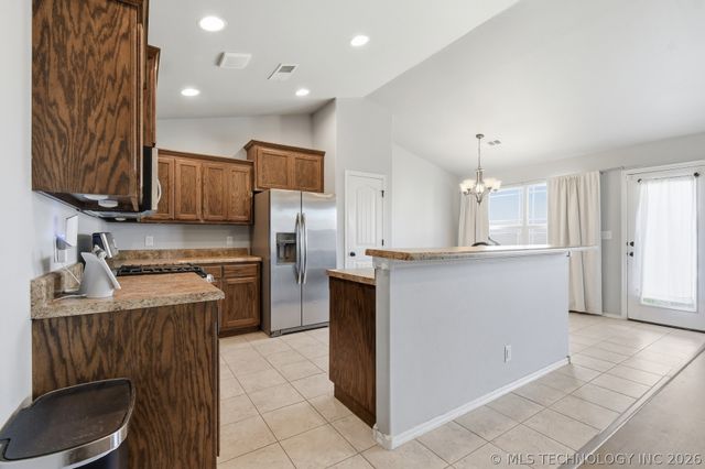 3913 W 104th Court S, Jenks, OK 74037