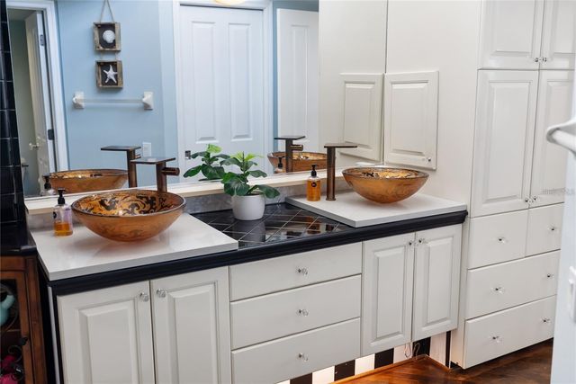 861 NECTAR ROAD, Venice, FL 34293