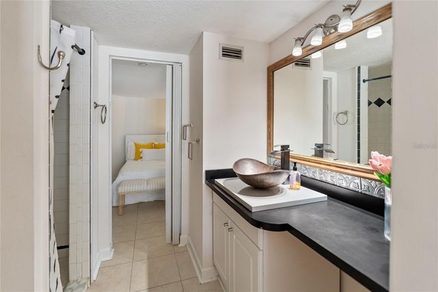 861 NECTAR ROAD, Venice, FL 34293