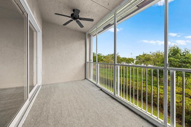 88 N Lakeshore Drive, Hypoluxo, FL 33462