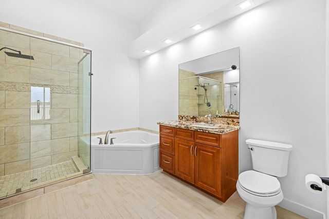 88 N Lakeshore Drive, Hypoluxo, FL 33462