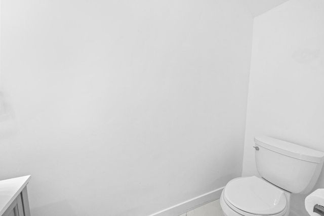 88 N Lakeshore Drive, Hypoluxo, FL 33462