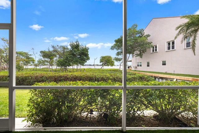 88 N Lakeshore Drive, Hypoluxo, FL 33462