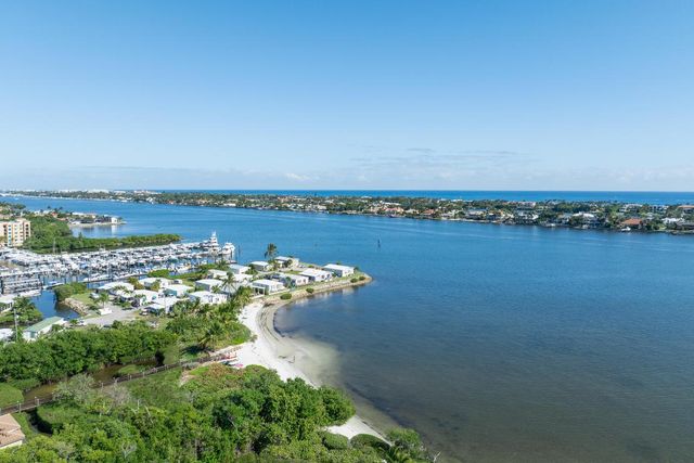 88 N Lakeshore Drive, Hypoluxo, FL 33462