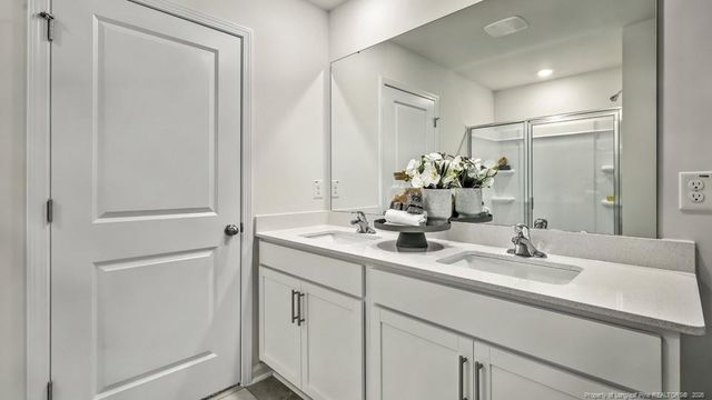 114 Rashford Way, Raeford, NC 28376