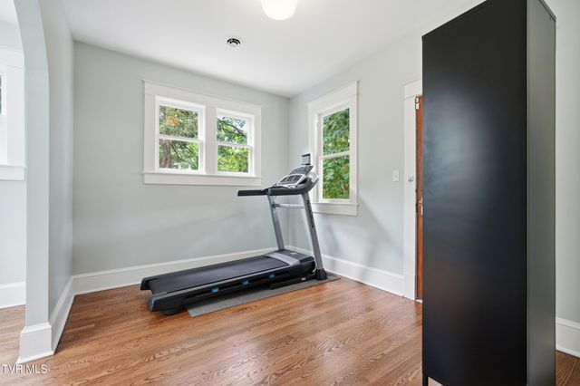 406 East Cutler Street, Greeneville, TN 37743