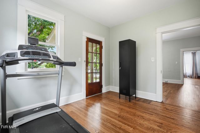 406 East Cutler Street, Greeneville, TN 37743