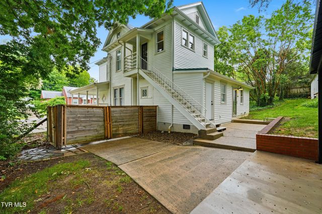 406 East Cutler Street, Greeneville, TN 37743