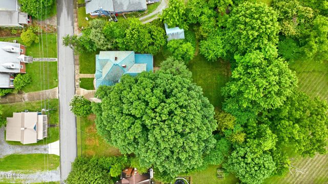 406 East Cutler Street, Greeneville, TN 37743