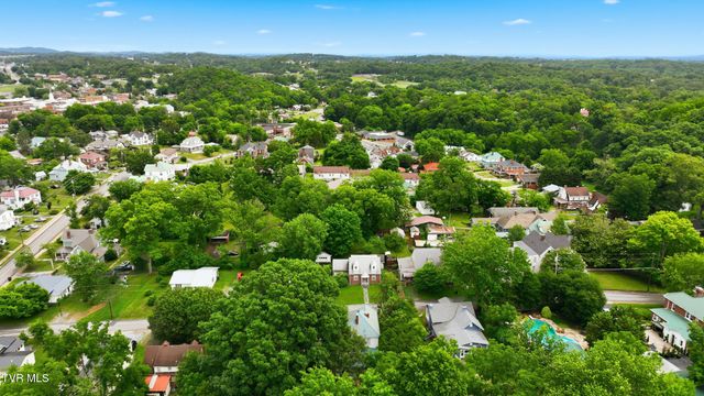 406 East Cutler Street, Greeneville, TN 37743