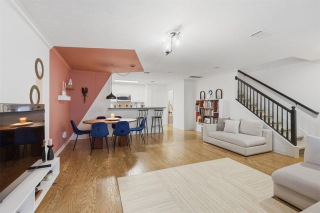 1923 Bailey Street, Houston, TX 77006