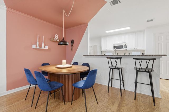 1923 Bailey Street, Houston, TX 77006