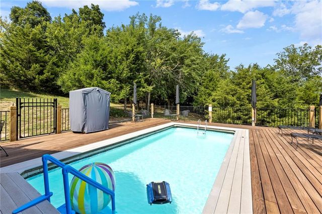 28818 W 303rd Street, Paola, KS 66071