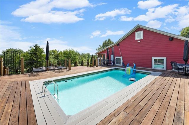 28818 W 303rd Street, Paola, KS 66071