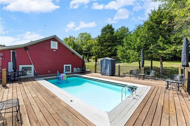 28818 W 303rd Street, Paola, KS 66071