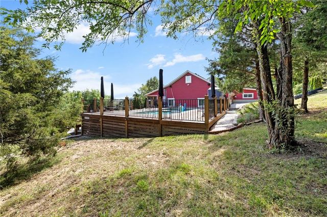 28818 W 303rd Street, Paola, KS 66071