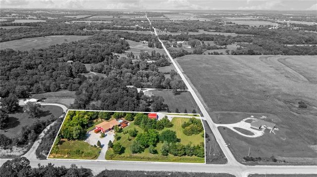28818 W 303rd Street, Paola, KS 66071