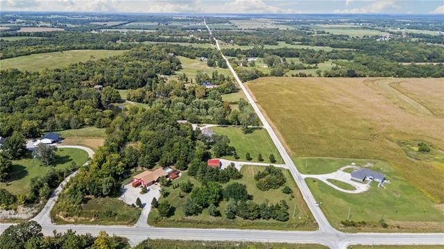 28818 W 303rd Street, Paola, KS 66071