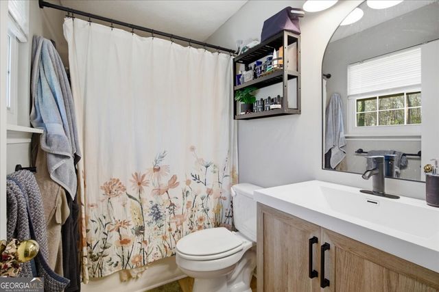 414 Hemlock Drive, Lawrenceville, GA 30046
