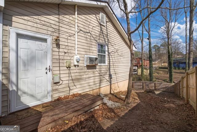 414 Hemlock Drive, Lawrenceville, GA 30046