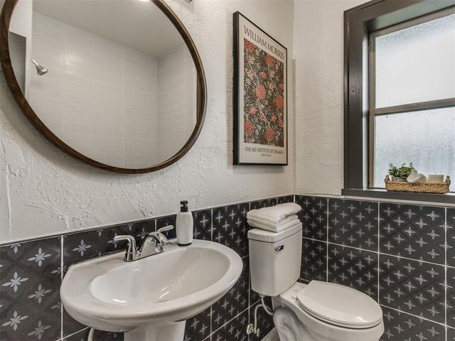 315 N Crawford Avenue, Norman, OK 73069