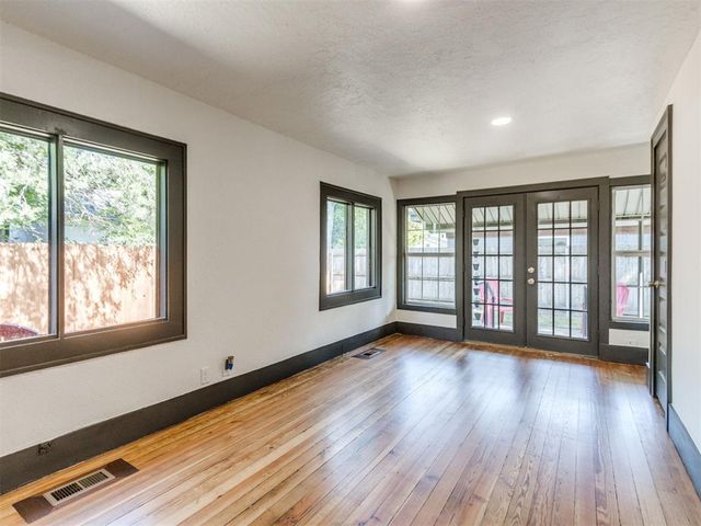 315 N Crawford Avenue, Norman, OK 73069