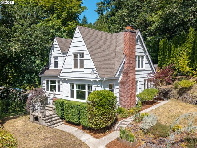 336 Ne ADAMS Ave, Chehalis, WA 98532