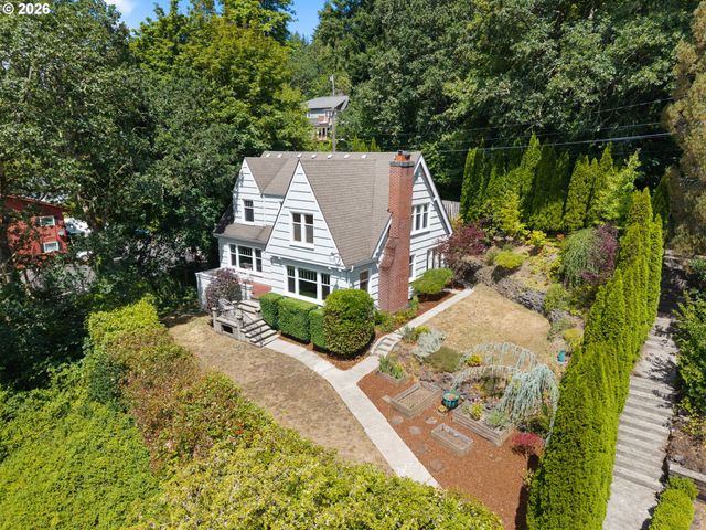 336 Ne ADAMS Ave, Chehalis, WA 98532