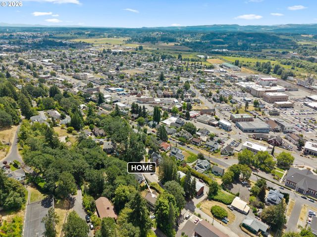 336 Ne ADAMS Ave, Chehalis, WA 98532