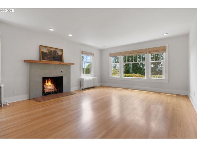 336 Ne ADAMS Ave, Chehalis, WA 98532