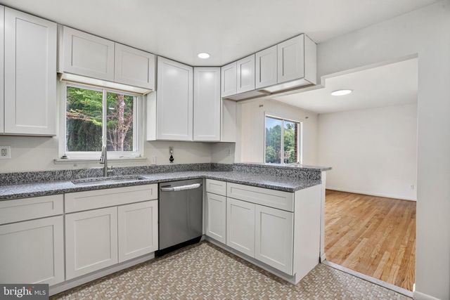 17508 CLINTON DR, Accokeek, MD 20607