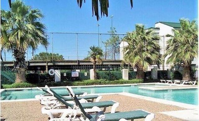 2818 S Bartell Drive 29, Houston, TX 77054