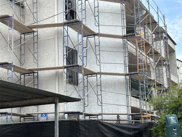 2818 S Bartell Drive 29, Houston, TX 77054