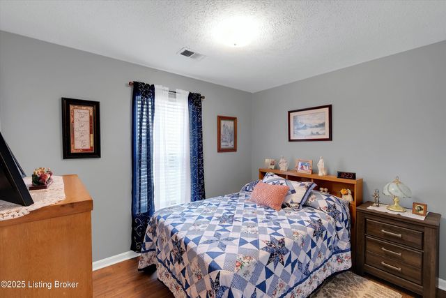 133 Bethany Ct, Mt Washington, KY 40047