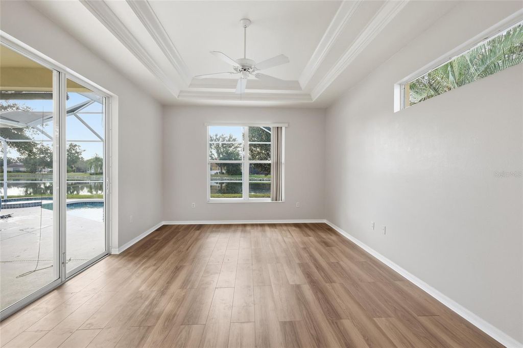 Image 29 of property listing at 518 COUNTRY LANE, Bradenton, FL 34212