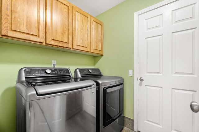 789 SE Airpark Drive, Bend, OR 97702