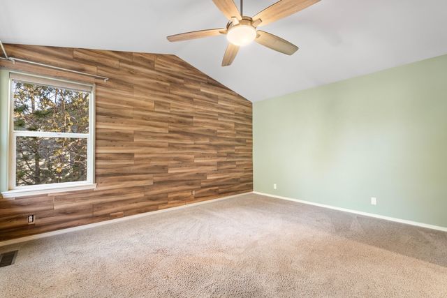 789 SE Airpark Drive, Bend, OR 97702