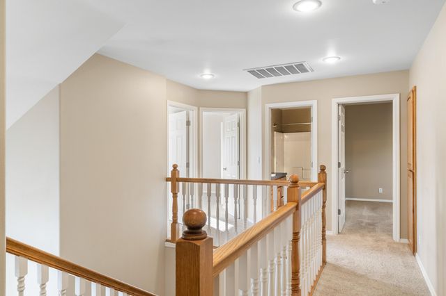 789 SE Airpark Drive, Bend, OR 97702