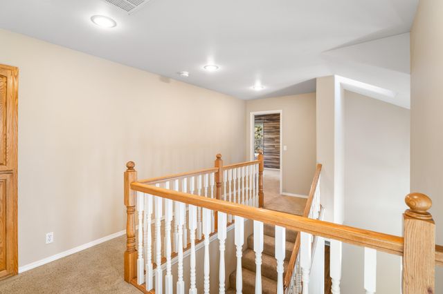 789 SE Airpark Drive, Bend, OR 97702