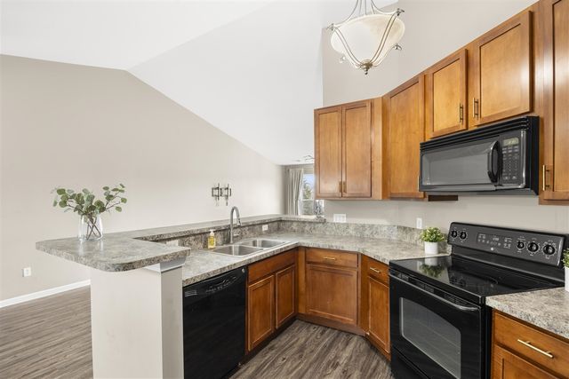 3208 Paradise Trail, Oxford, MI 48371