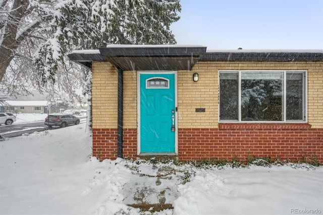 3551 Olive Street, Denver, CO 80207