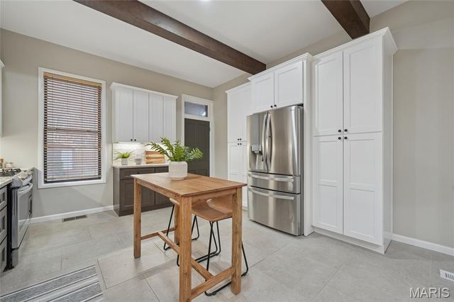 4456 Laclede Avenue, St Louis, MO 63108