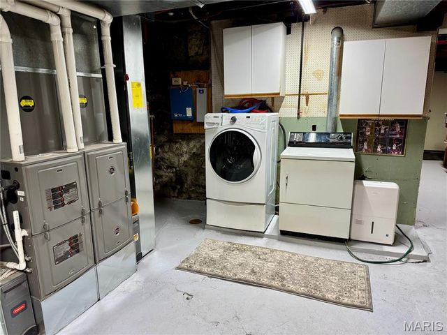 4456 Laclede Avenue, St Louis, MO 63108